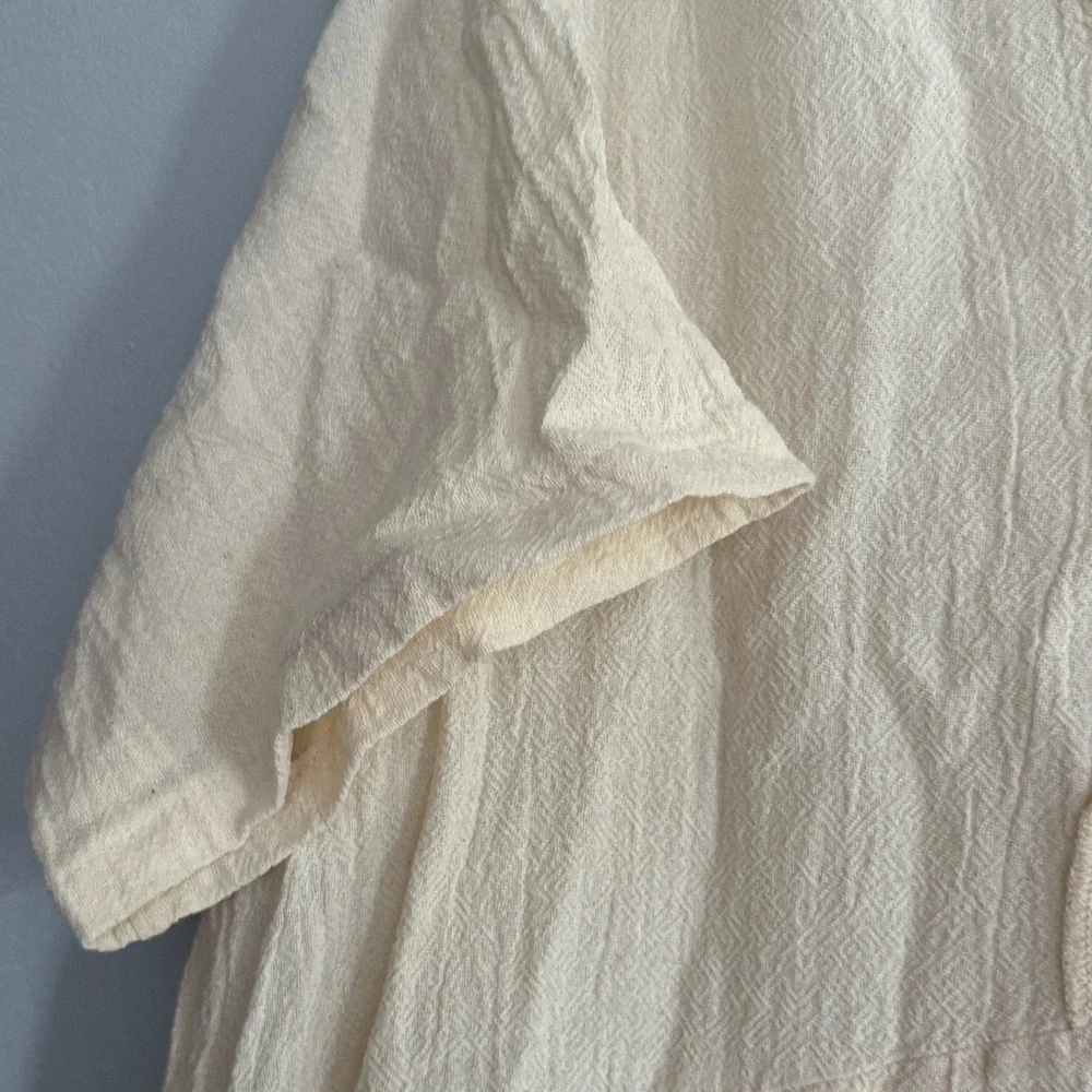 Oh My Gauze! Cream V-Neck Textured Tunic Top size 1 - Picture 5 of 13